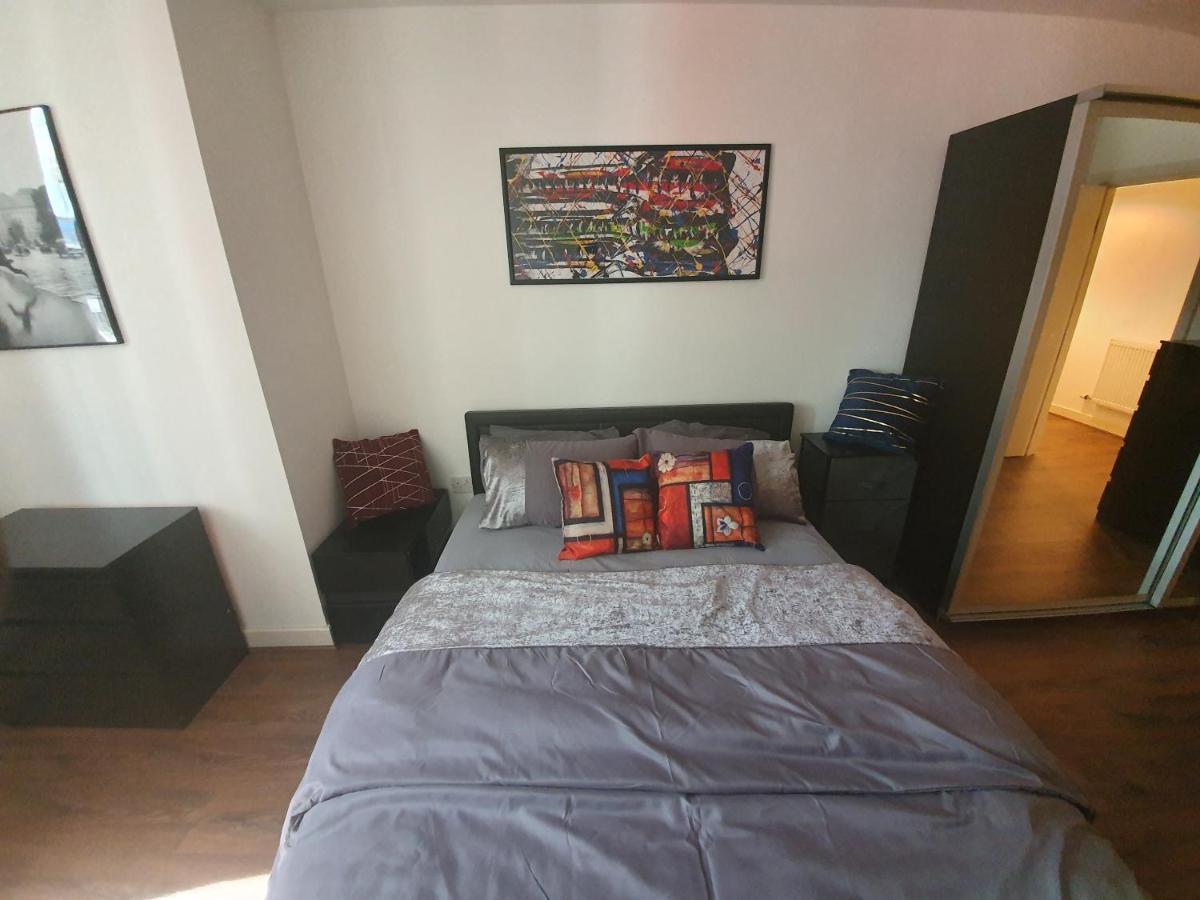 לונדון Double Room With Shared Bathroom מראה חיצוני תמונה